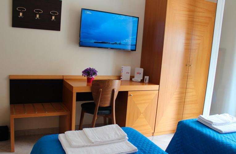 טרצ'ינה Hotel Mare Azzurro מראה חיצוני תמונה